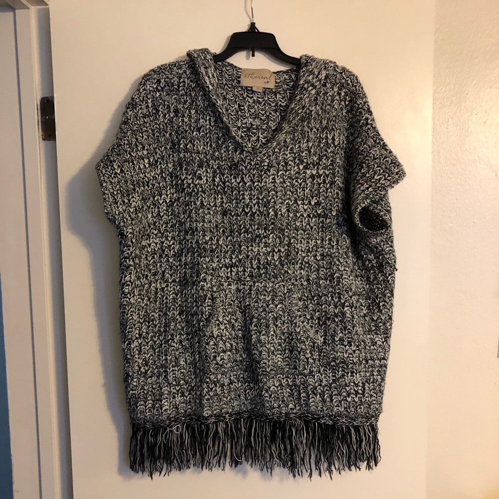 Oversized short sleeve poncho